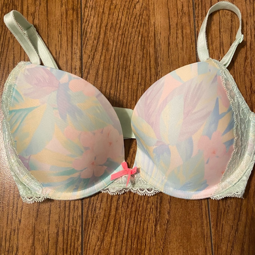 Victoria secret bra